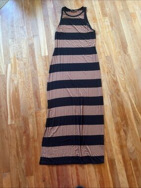 Alice + Olivia Black and Brown Striped Racerback Sleeveless Maxi Skirt Dress